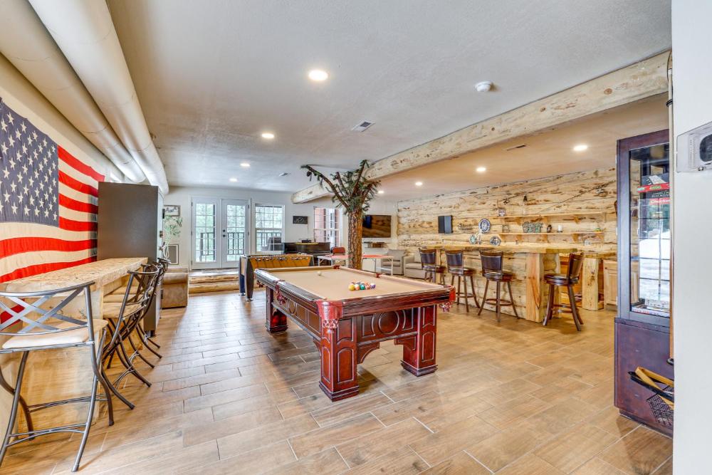 Updated Garden Valley Home with Fire Pit and Game Room